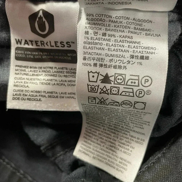 Levi’s 511  Black Straight Leg Jeans Size 26 - Picture 8 of 10